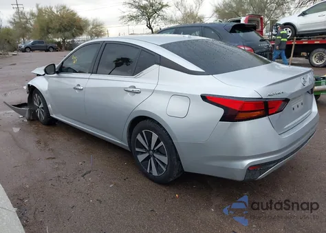2021 Nissan Altima Sv Fwd z USA, uszkodzony, nr VIN 1N4BL4DV6MN337400